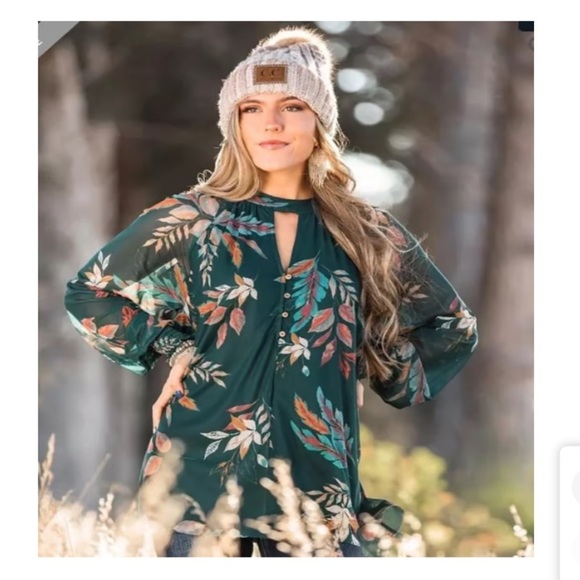 gimmicks by BKE Tops - Gimmicks by BKE Leaf Print Mesh Henley Top Asymmetrical Hem Keyhole Cut Outs M